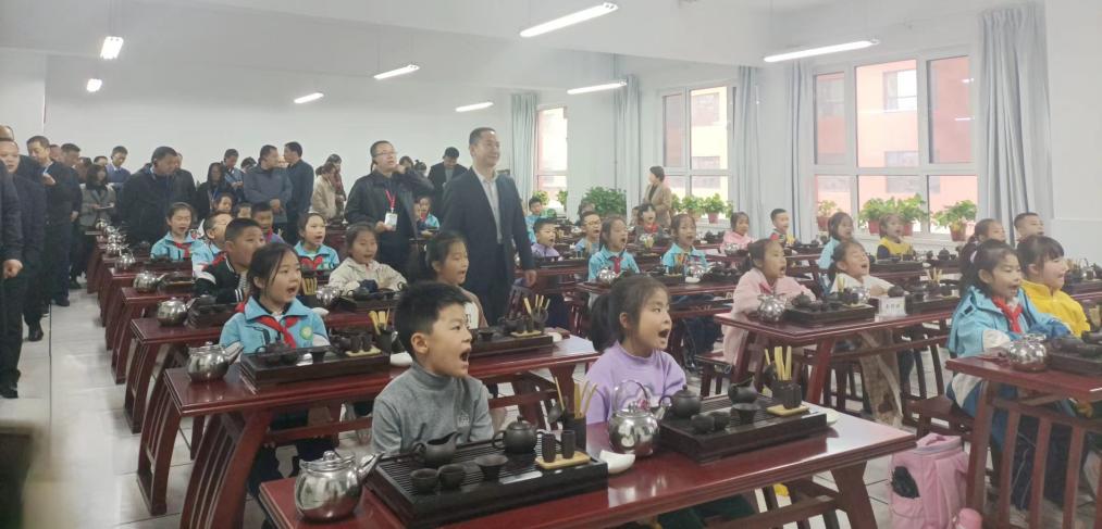 说明: 高新四小实践