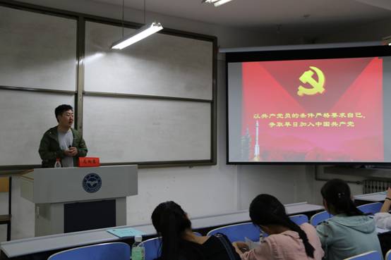 马老师.JPG